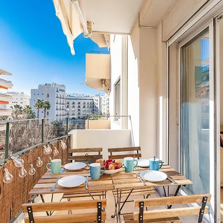 A 300 Metres Des Plages De La Croisette Cannes